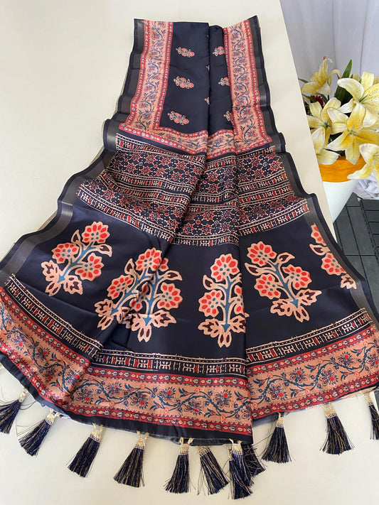 Adorable Dolla Viscose Navy Blue Color Saree