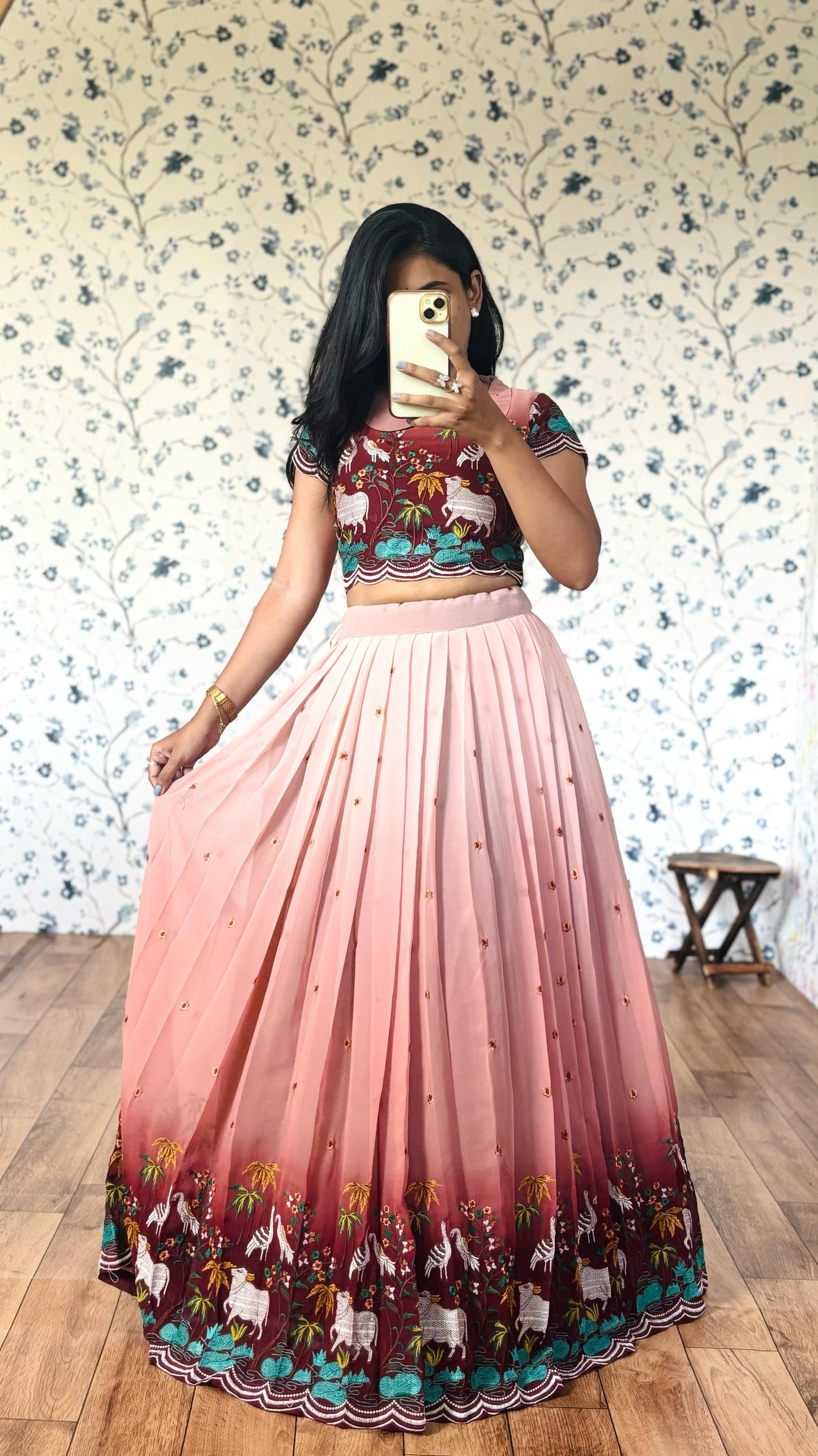 Introducing our Elegant Wine & pich