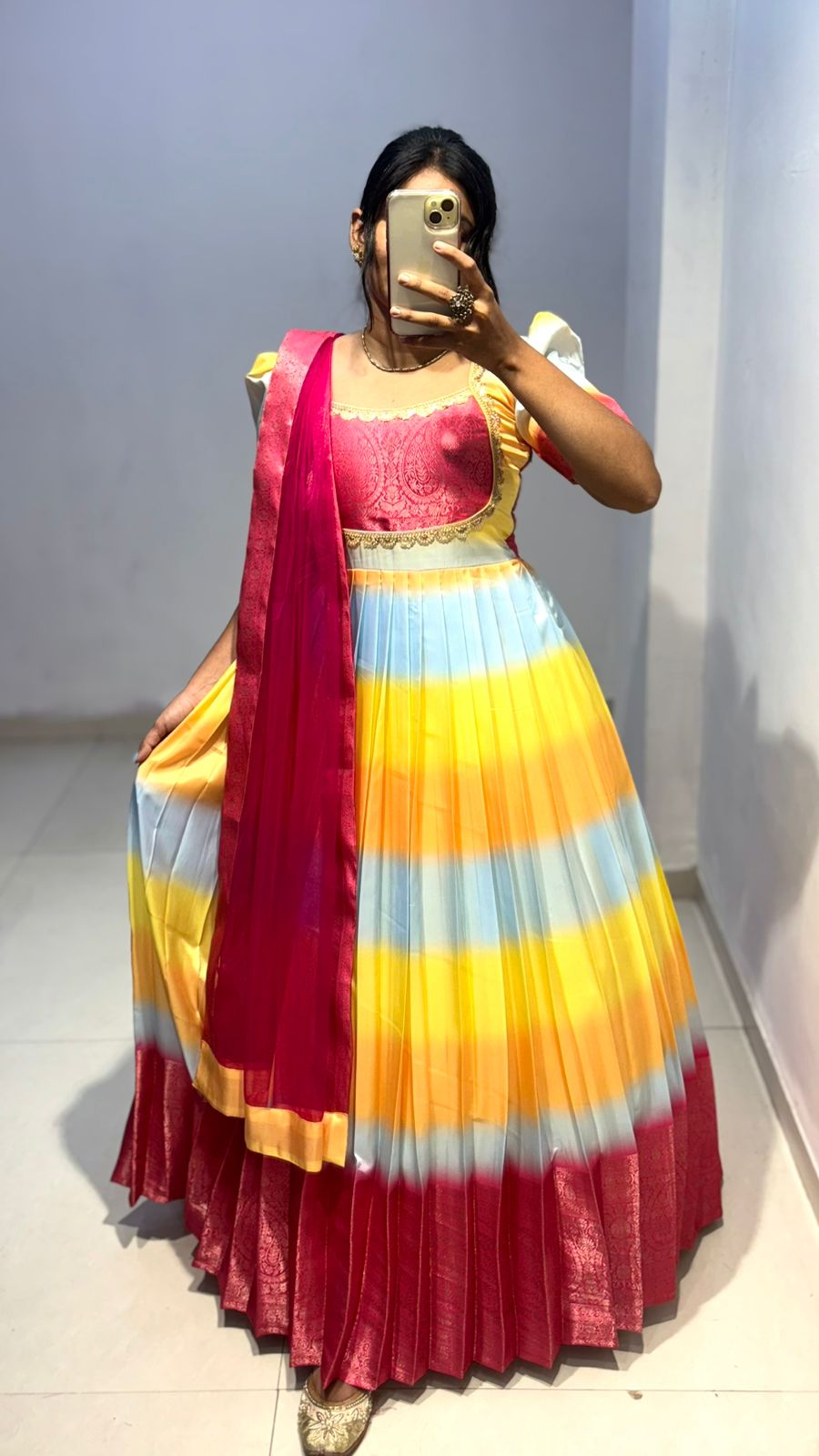 Look at beautiful pastels multicoloured dress crafted with nice detailing of lace on neck with grand border!! And duppta with zari border!