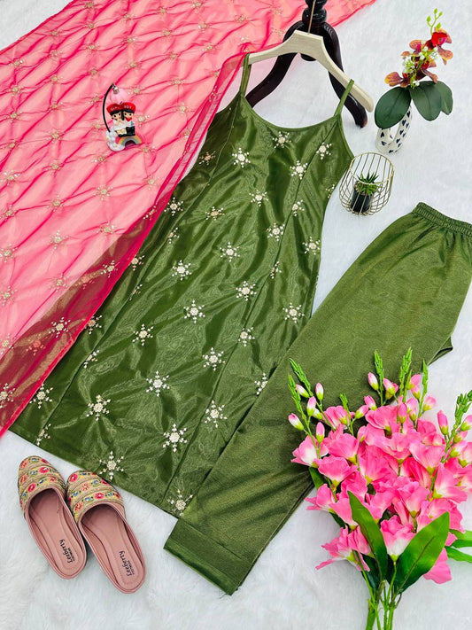 Mesmerizing Embroidery Sequins Work Green Color Salwar Suit