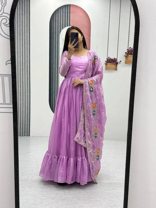 Imposing Heavy Lavender Color Gown