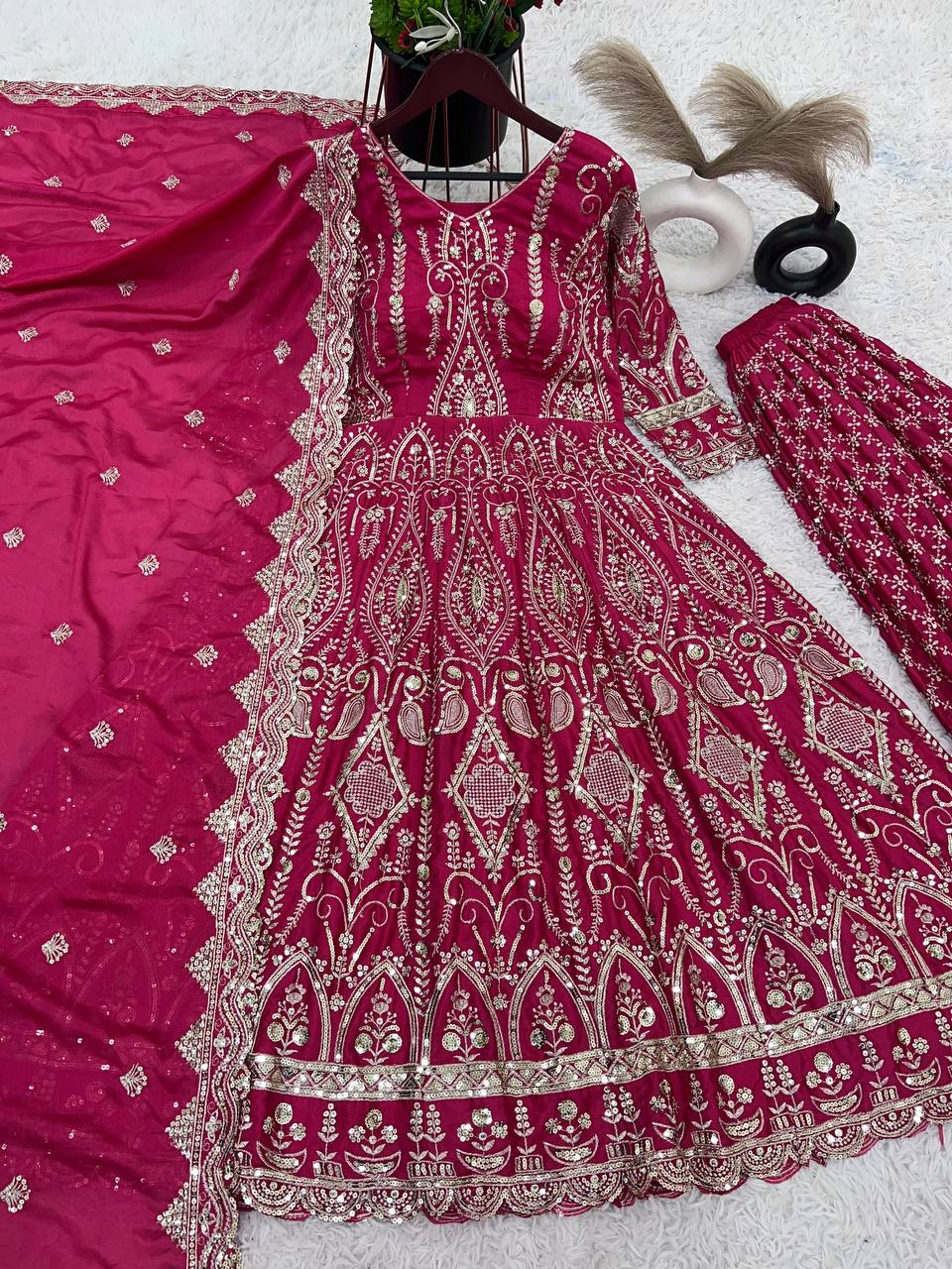 '-50% Function Wear Pink Color Heavy Work Long Top With Sharara