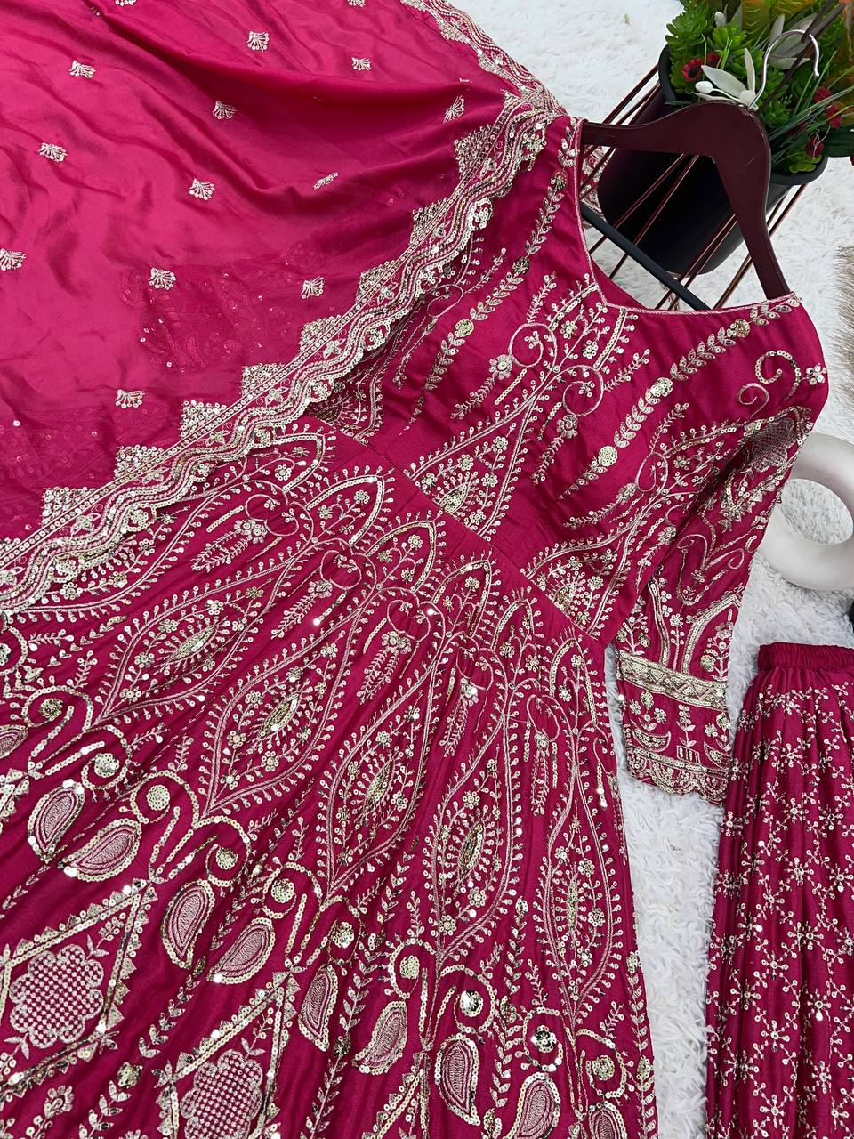 '-50% Function Wear Pink Color Heavy Work Long Top With Sharara