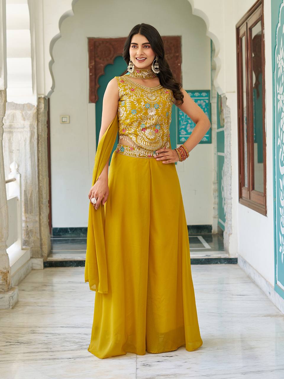 Designer blouse Plazzo & Dupatta pair
