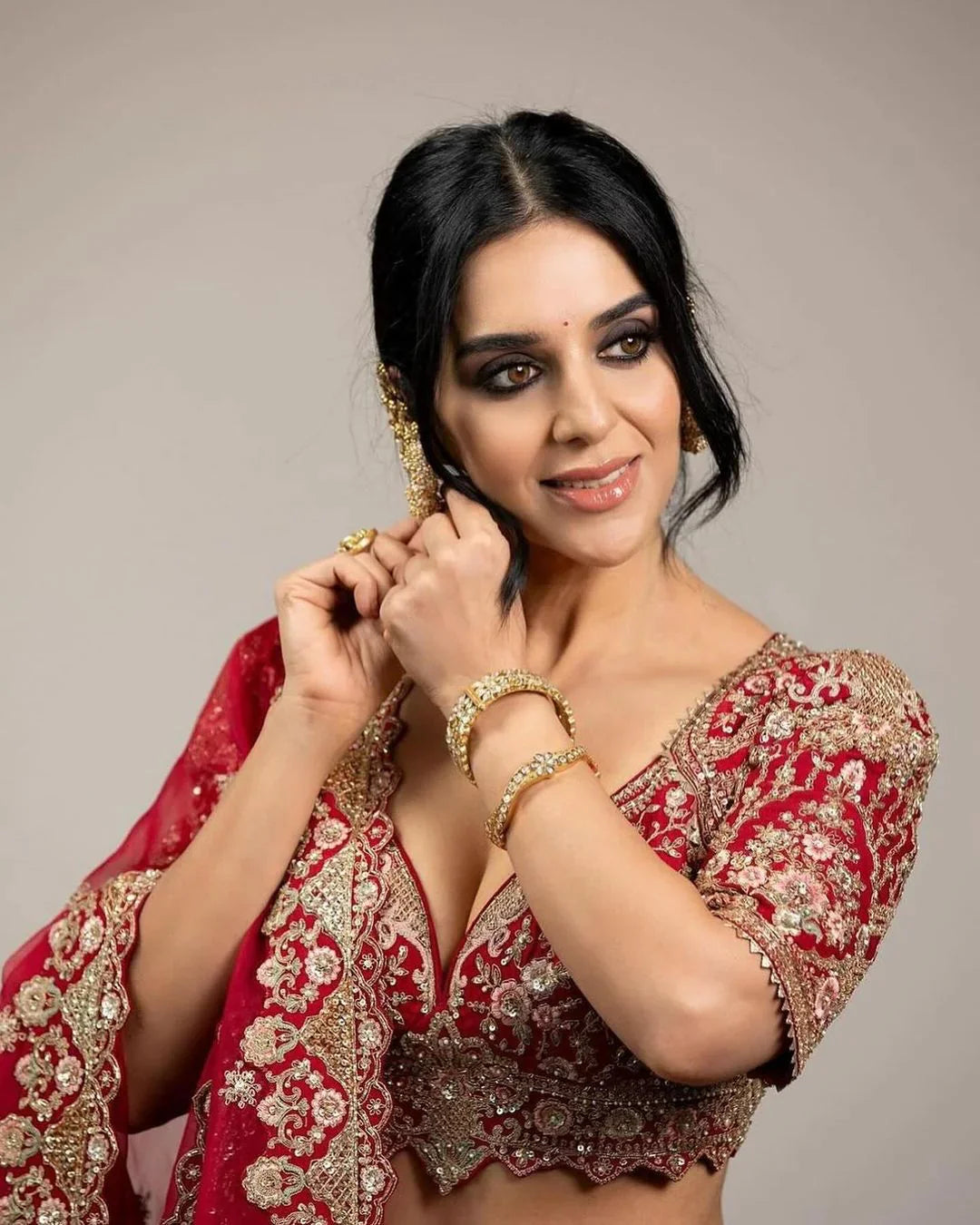 Fabulous Malai Satin Red Color Bridal Lehenga Choli