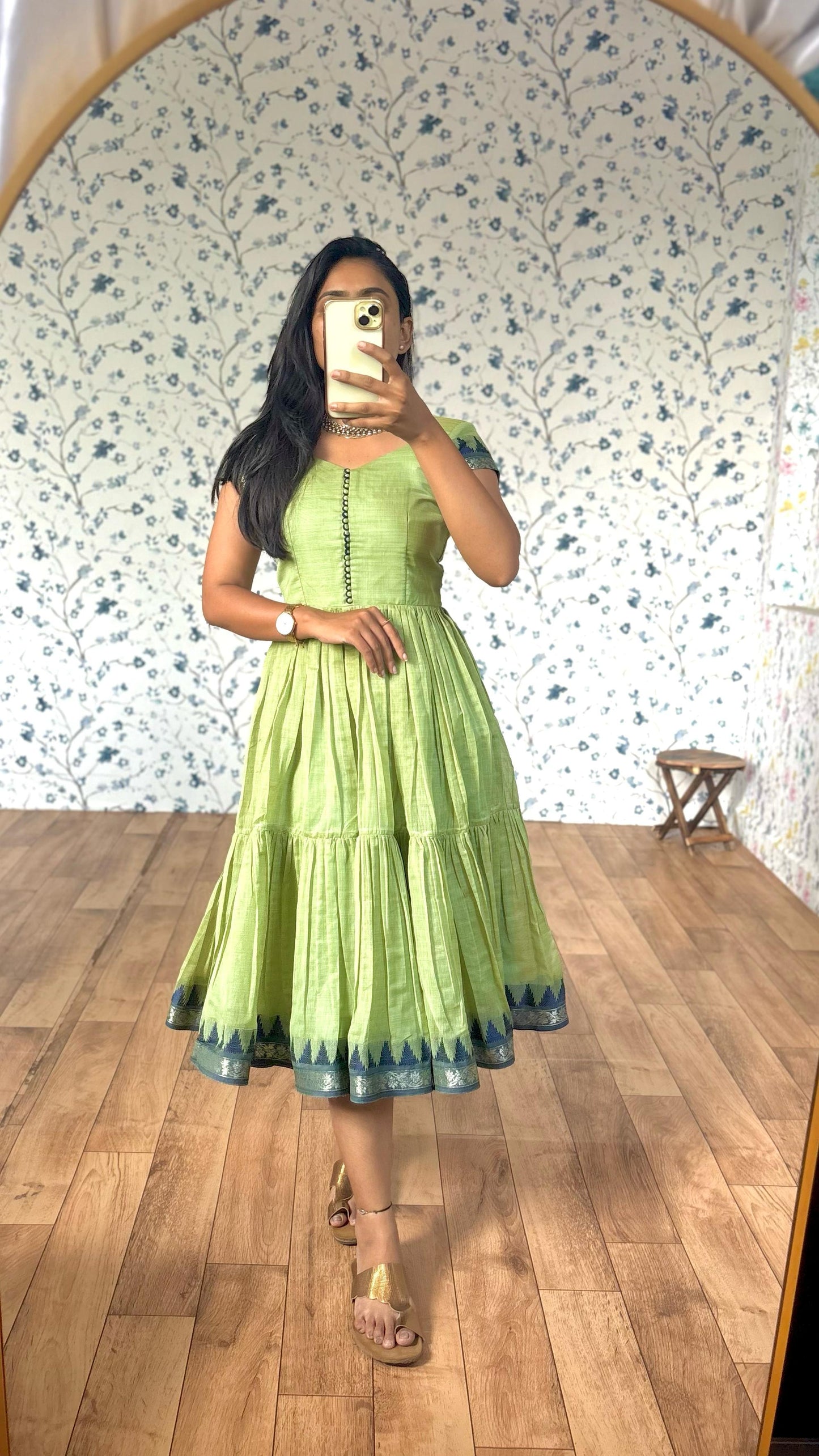 Combination of traditional and western style!!
